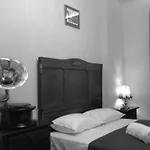 Patefonrooms