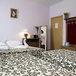 Patefonrooms