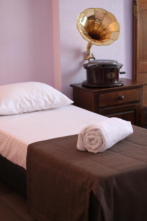 Patefonrooms *