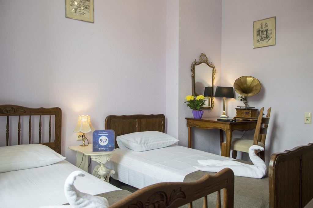 Patefonrooms Riga